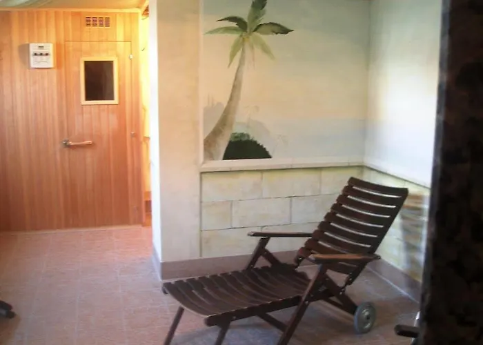 Wirtshaus Krone מלון